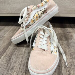 Girls size 2 Pale Pink Floral Vans
